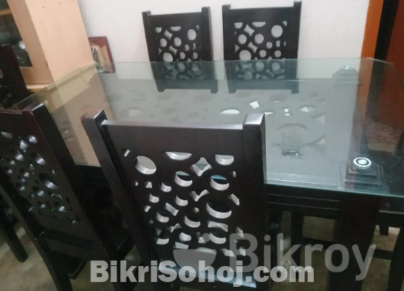 Dinning table